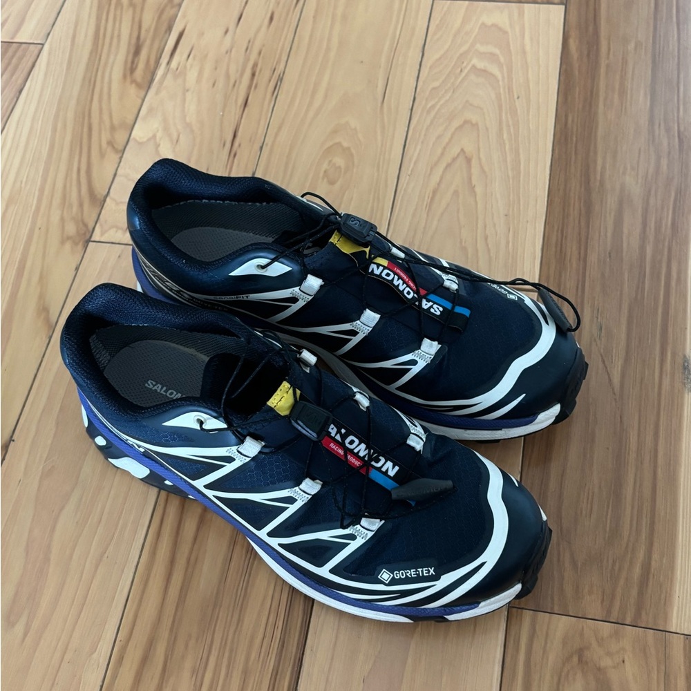 Salomon XT-6 Navy and White Gore-Tex Running Shoes